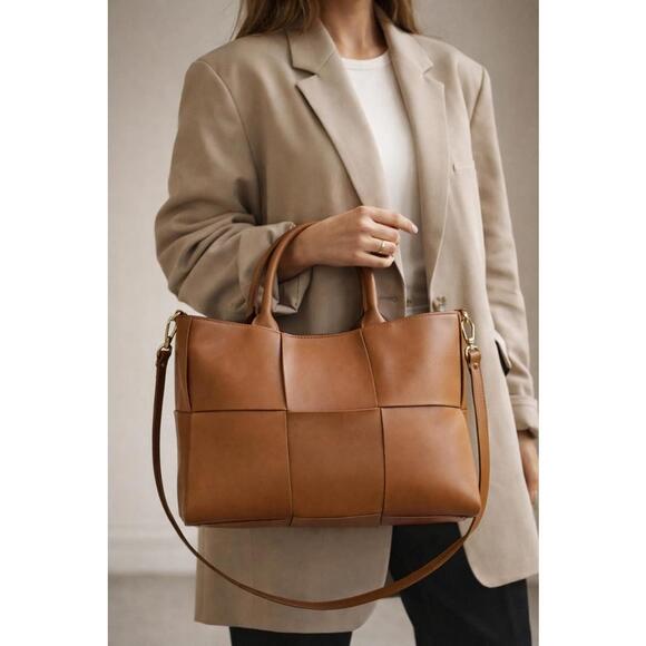 Valentina Fiore Handbags - 🚫SOLD OUT🚫Valentina Fiore Cognac Leather Woven Panel Tote Bag